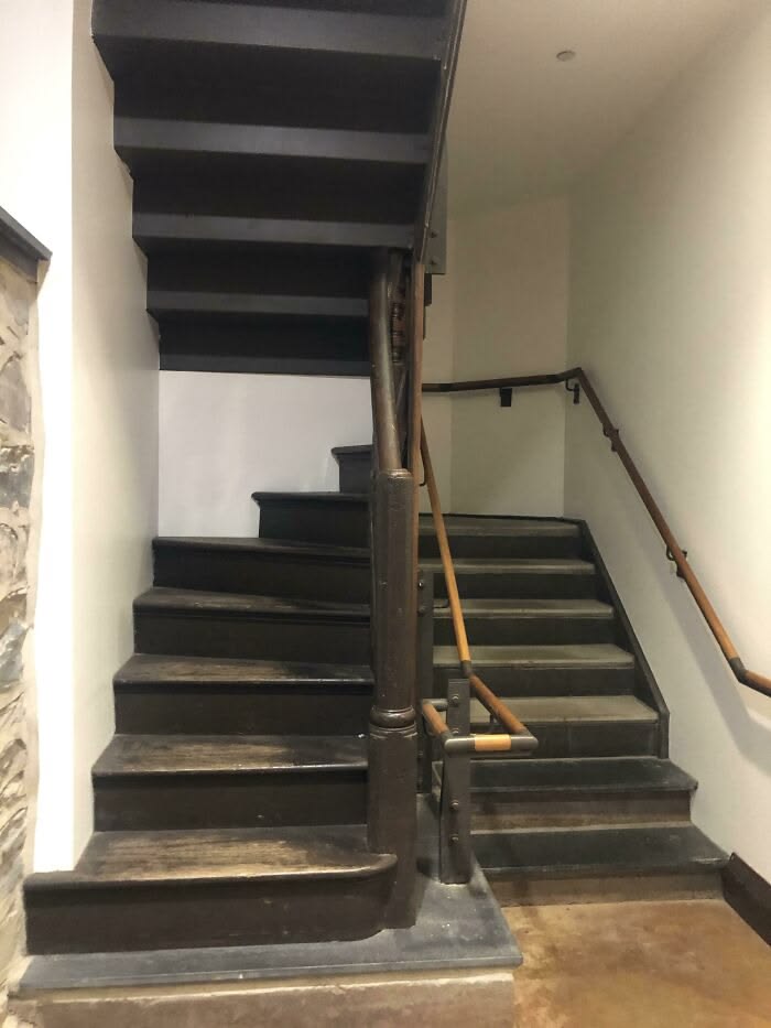Describe this image